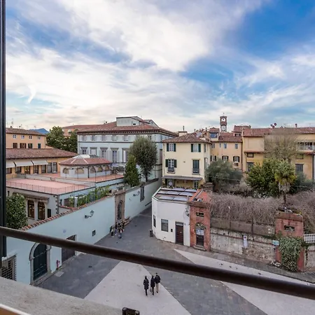 Luxurious With Terrace In Apartman *