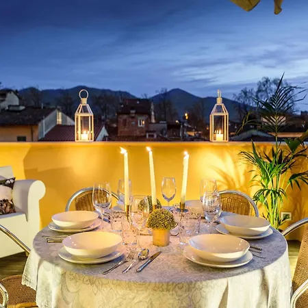 Luxurious With Terrace In *