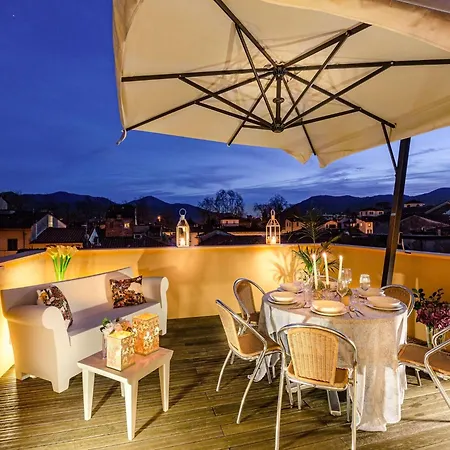 Luxurious With Terrace In *