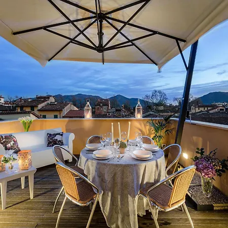 Luxurious With Terrace In Lucca