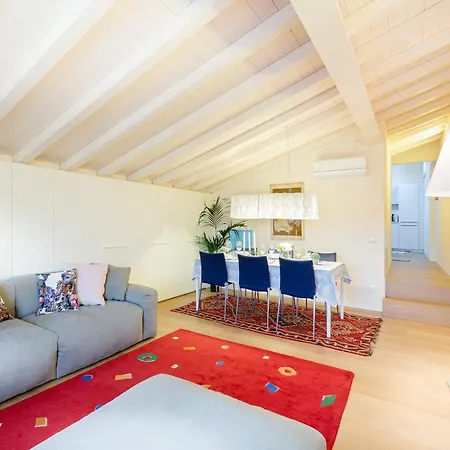 Luxurious With Terrace In